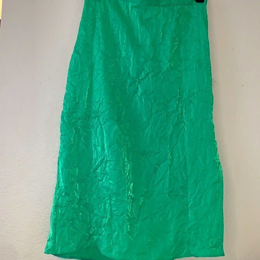 Top shop green crinkle midi hi waist skirt with split size 10